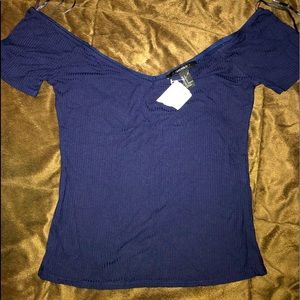 2/$10 FOREVER 21 navy blue crop top size SM NEW
